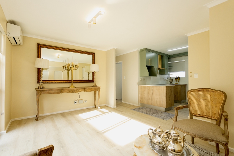 2 Bedroom Property for Sale in Sonstraal Heights Western Cape
